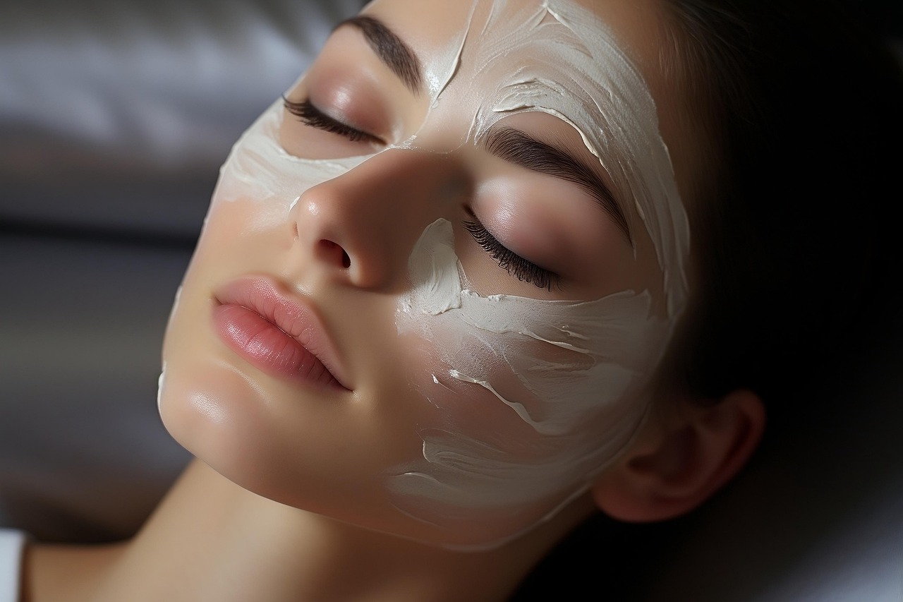 mask, woman, facial, beauty, spa, face, skin, care, treatment, skincare, cosmetic, salon, cream, health, therapy, relaxation, wellness, relax, clay, body, clean, complexion, aesthetics, skincare, skincare, skincare, skincare, skincare